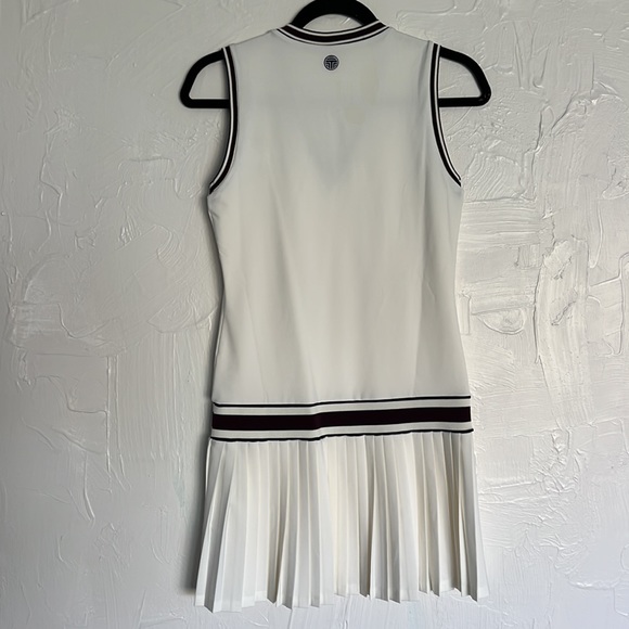 Tory Sport PERFORMANCE V-NECK TENNIS DRESS Size XS - Picture 10 of 10